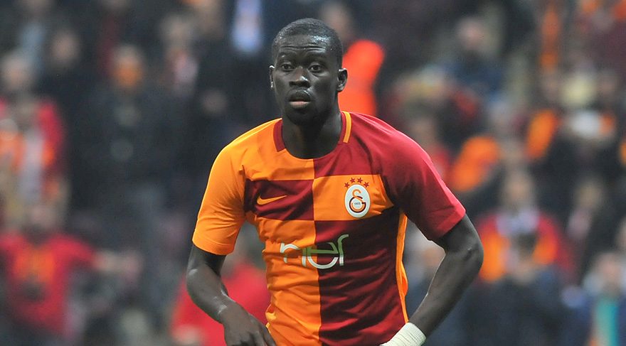 Galatasaray’da Badou Ndiaye kamptan ayrıldı