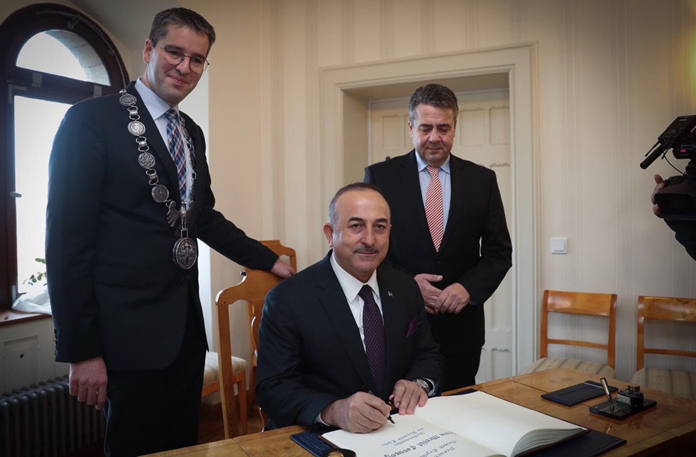 Dışişleri Bakanı Mevlüt Çavuşoğlu’nun Almanya Dışişleri Bakanı Sigmar Gabriel ile Ortak Basın Toplantısı