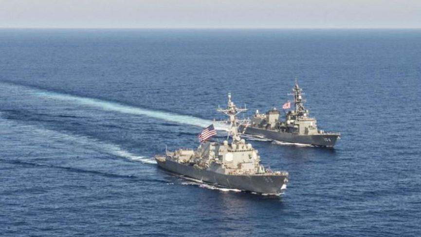 ABD ve Çin donanmaları karşı karşıya geldi