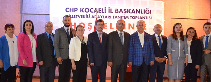 CHP Adaylarını tanıttı
