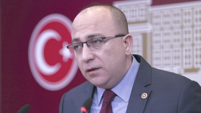 MHP İstanbul Milletvekili İzzet Ulvi Yönter, Uzman çavuşlara kadro verilmesini istedi.
