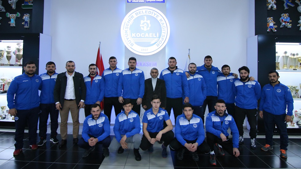 Kağıtsporlu Milli güreşçiler Türkiye Şampiyonası’na gidiyor