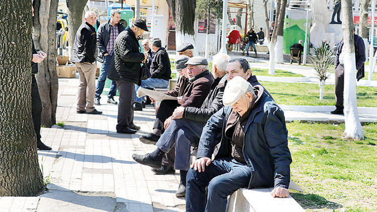 65 yaş üzeri vatandaşlar nasıl seyahat izini alacak?