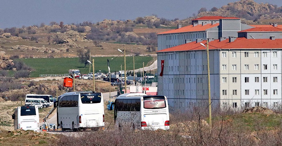 İzolasyondan Kaçana Yurt Şartı Geliyor