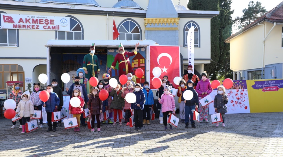 İzmit Belediyesi, Akmeşeli çocukları gülümsetti