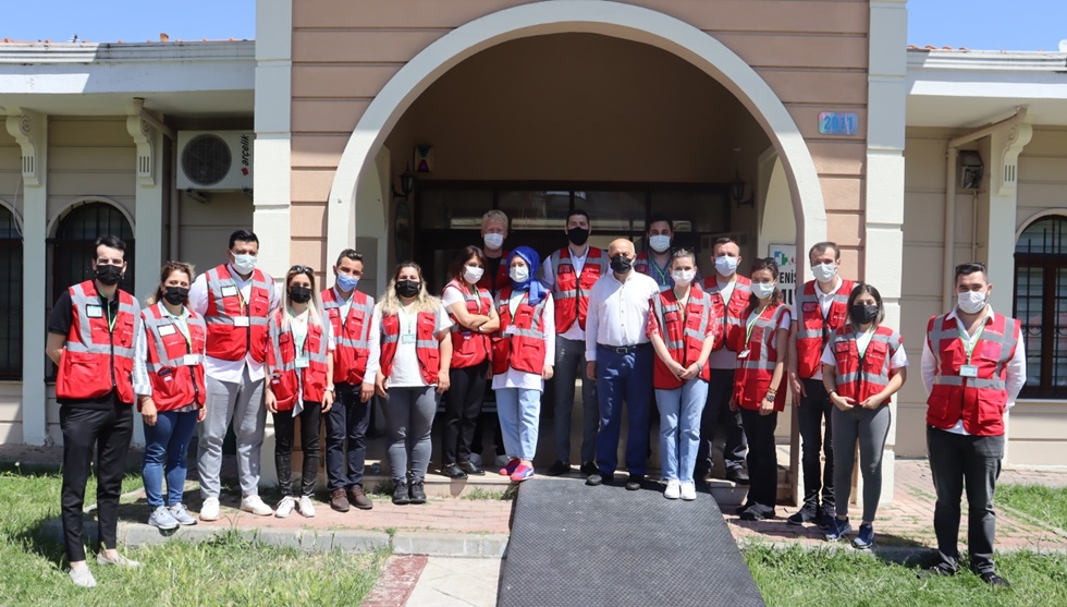 İzmit’in Genç Çınarları kapı kapı gezerek vatandaşı dinleyecek