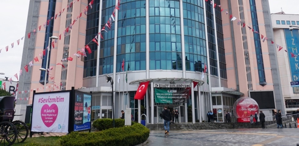 İzmit Belediyesi, Sinop ve Bartın için kampanya başlattı