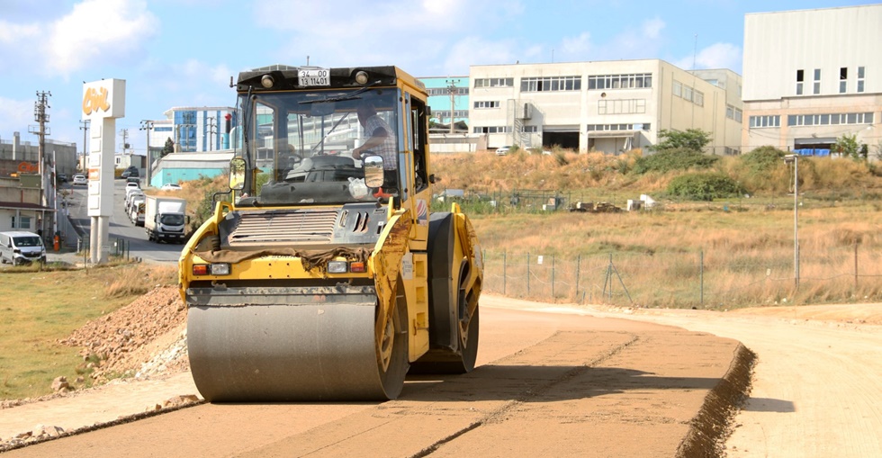 Çayırova Şekerpınar’da yol konforu arttırılıyor