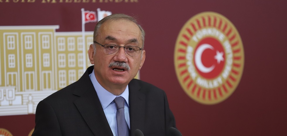“Merkez Bankasının faiz hamlesi nedeniyle dolarda meydana gelen artışın, Türkiye’ye döviz yükümlükleri açısından 390 milyar liraya mal oldu”