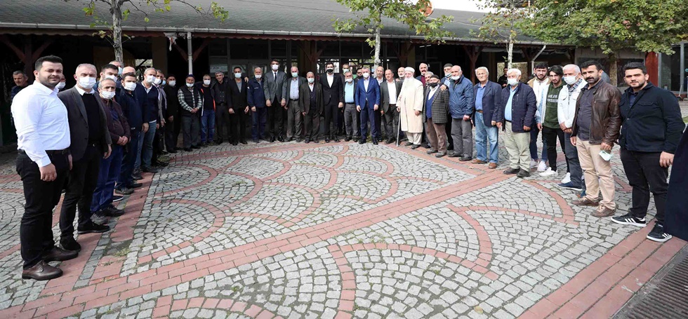 Başkan Büyükakın: Kartepe’de yeni projeler için kolları sıvadık