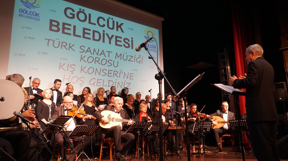 Gölcük Belediyesi Korosu’ndan iç ısıtan kış konseri