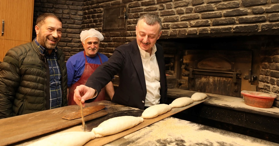 Büyükakın geleneği bozmadı