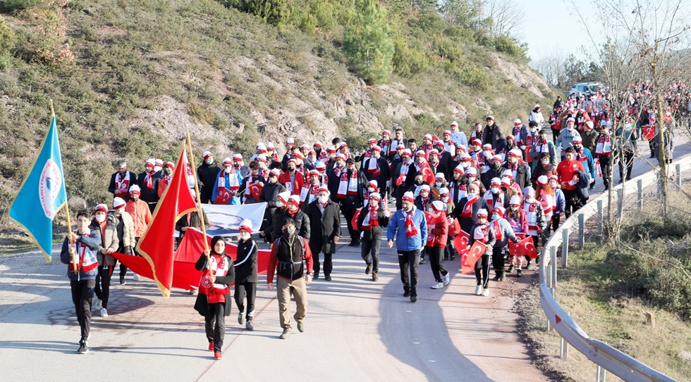 Körfezliler Sarıkamış Şehitleri için yürüdü