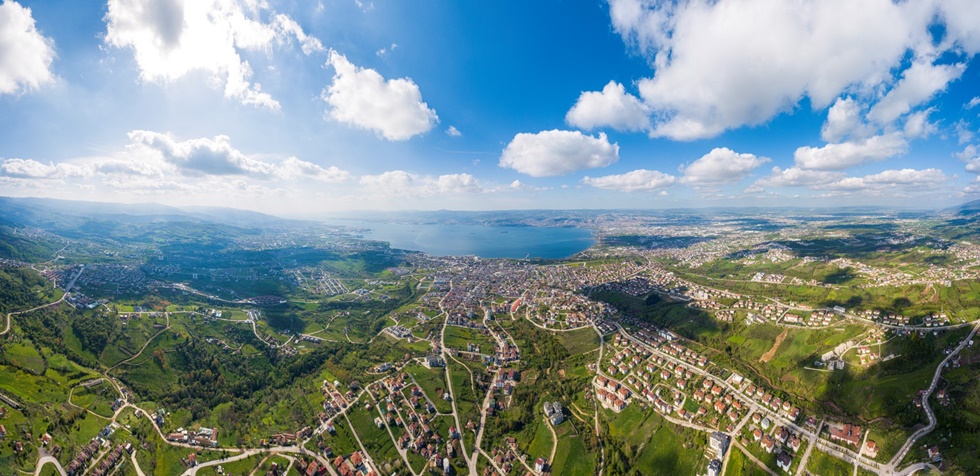 Kocaeli’nin en güzel fotoğrafları ve yeni tanıtım filmi bu sitede; www.havadankocaeli.com