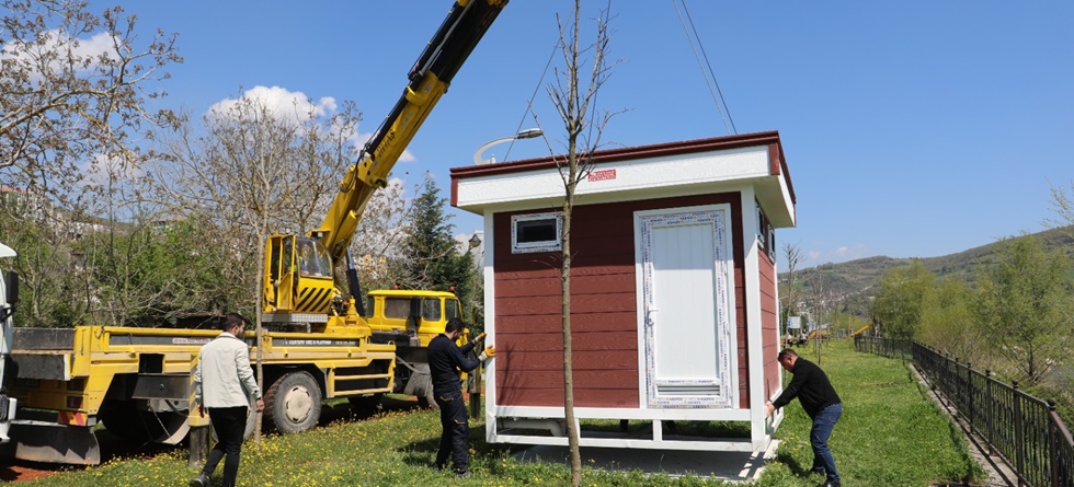 İzmit Belediyesinden Gölkay Park’a yeni WC ünitesi