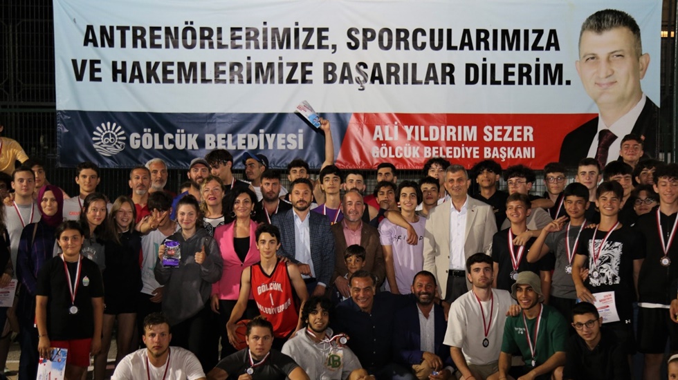 Şölen atmosferinde geçen sokak basketbolu turnuvası, final müsabakaları ile tamamlandı