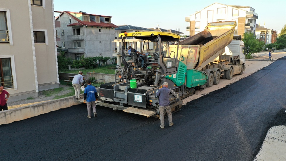 Başiskele’nin Yollarında Asfalt Seferberliği