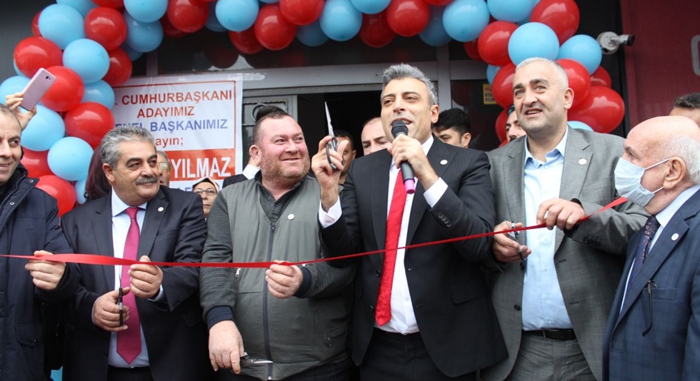 Yenilik Partisi Kocaeli İl Başkanlık binası açıldı