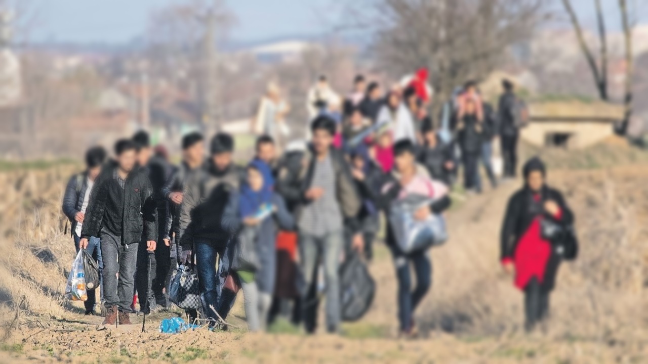 110 Kaçak sığınmacı sınır dışı edildi