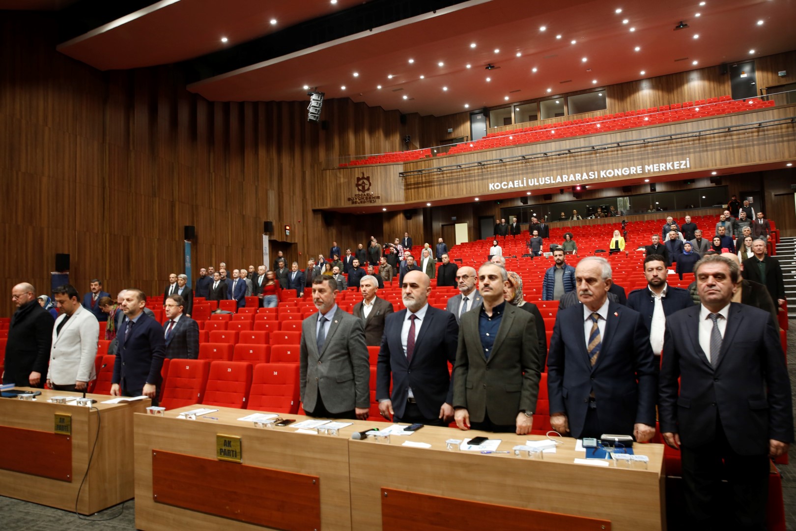 Büyükşehir’den depremzedelere ücretsiz ulaşım