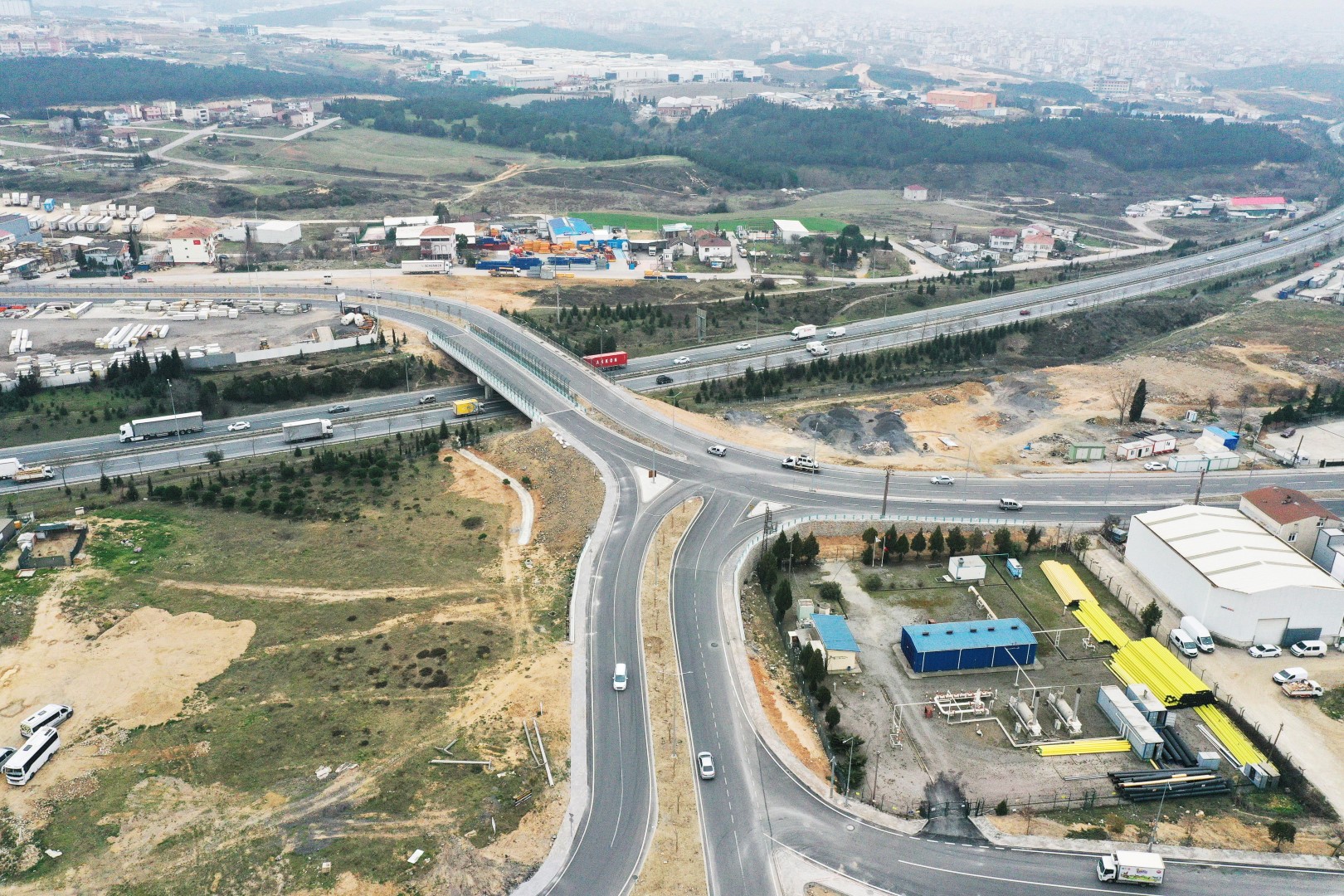 Büyükşehir, Turgut Özal’daki trafik sorununa neşter vurdu