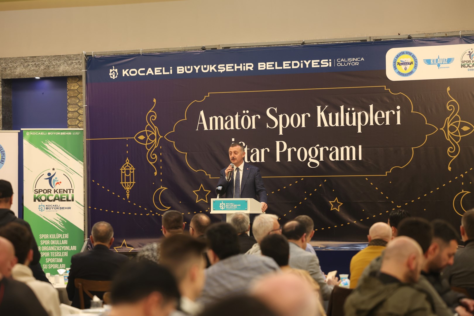 Büyükakın: “Kentin çocuklarını sporla buluşturun”