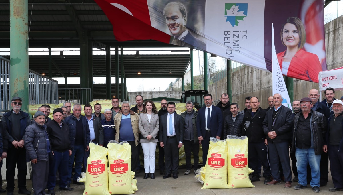 İzmit Belediyesinden 840 çiftçiye gübre desteği