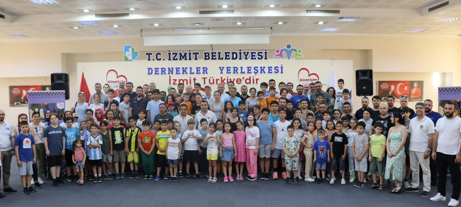 Kurtuluş Kupası Satranç Turnuvasında 7’den 70’e tüm sporcular kıyasıya mücadele ettiler