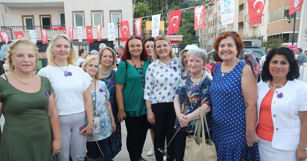 İzmit Belediyesi, Zübeyde Hanım Konağı Kadın Yaşam Merkezi’ni Kadın Dostu Kent Vizyonuna Yeni Bir Adım Olarak Açtı