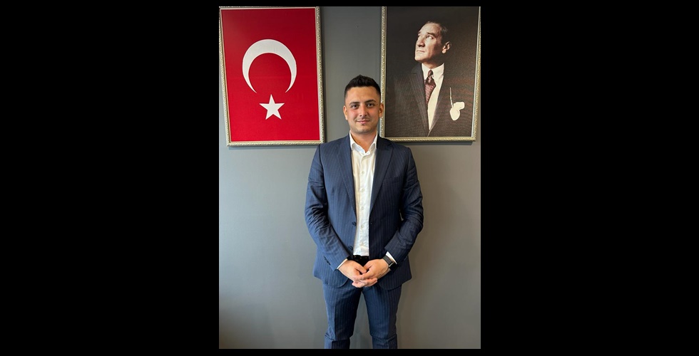 “Herhangi bir Arap’ın Türk pasaportu alıp Türkiye’nin yeni Cumhurbaşkanı adayı olmasını ve Mustafa Kemal’in heykellerini yıkmasını destekliyorum”