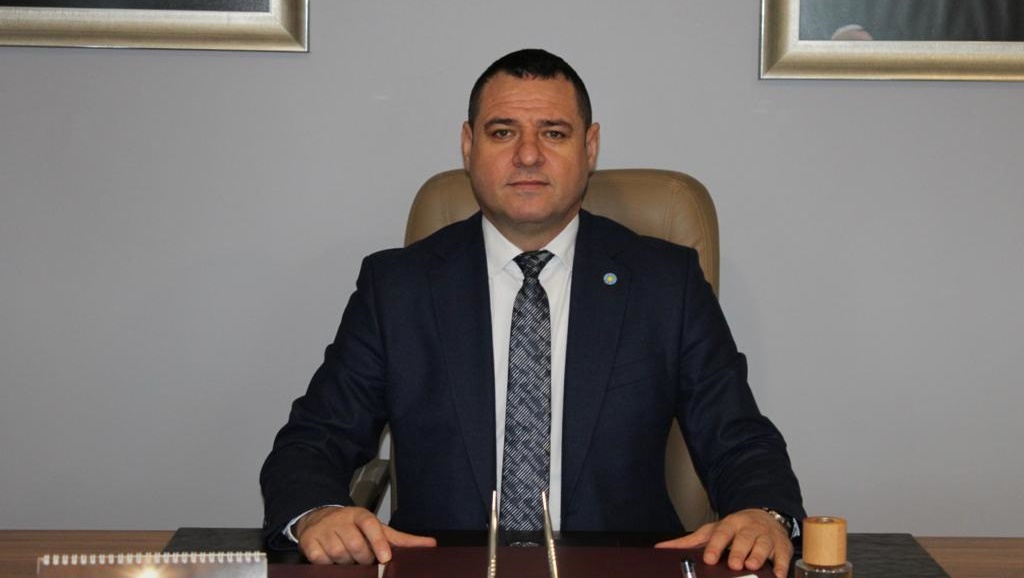 İYİ Parti Körfez Belediye meclis üyeleri mali dönem görüşmelerinde Körfez Belediyesi 2024 yılı bütçe maddesine şerh koydu