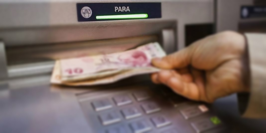 Türkiye’deki ATM’lerde Artık Bu Banknotlar Kabul Edilmeyecek!