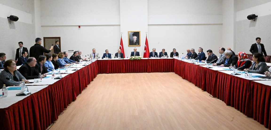 Üniversite Güvenlik Toplantısı Vali Yavuz’un Başkanlığında Gerçekleştirildi