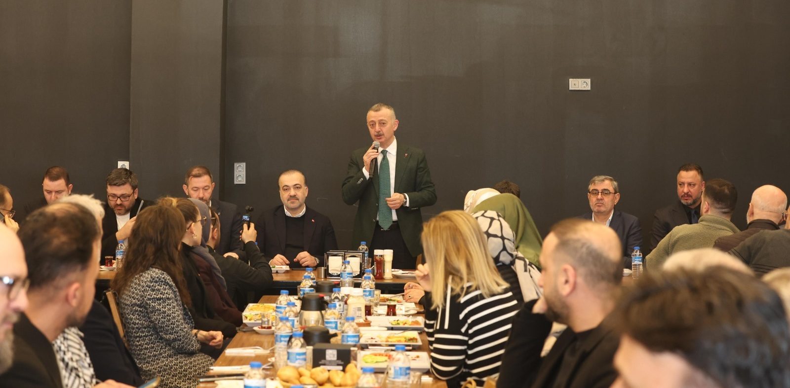 Başkan Büyükakın: “Şehrimizi daha güzel hale getiriyoruz”