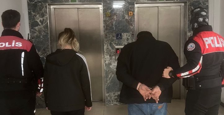Kartepe’de Motosikletli Polis Timlerinden Uyuşturucu Operasyonu: 2 Şahıs Gözaltında