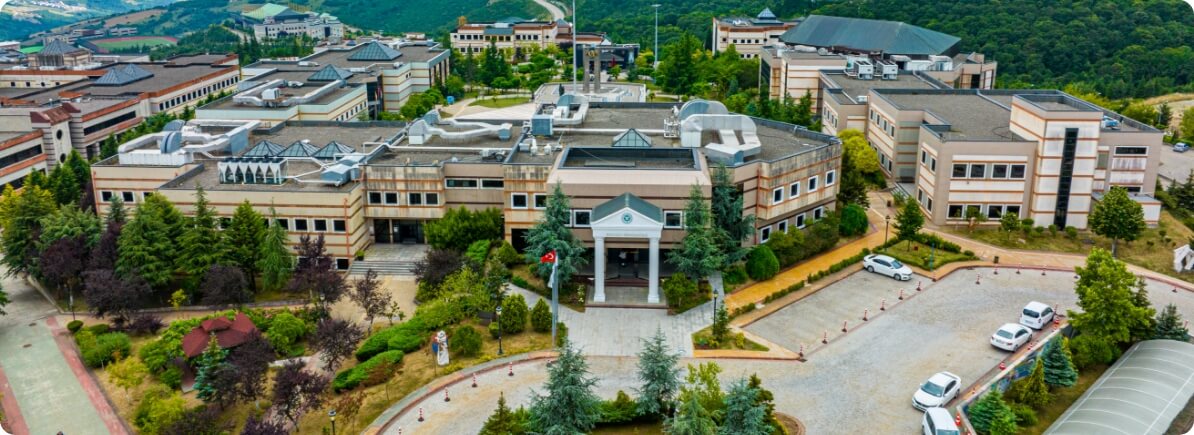 Kocaeli Üniversitesi’nde Kar Tatili: 21 Şubat’ta Eğitime Ara Verildi
