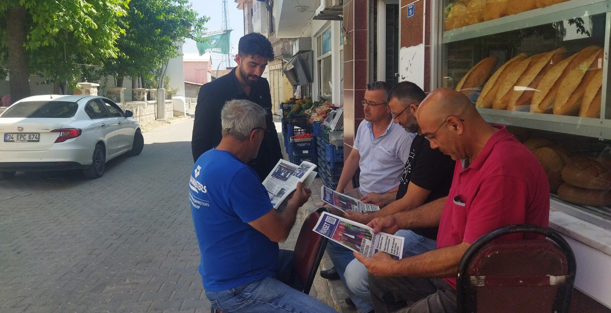 MHP Dilovası Teşkilatından 12 Mahallede Dergi Atağı