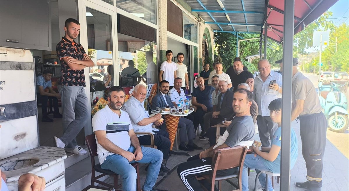 Vali Aktaş, İzmit Tavşantepe Mahalle Sakinleriyle Bir Araya Geldi