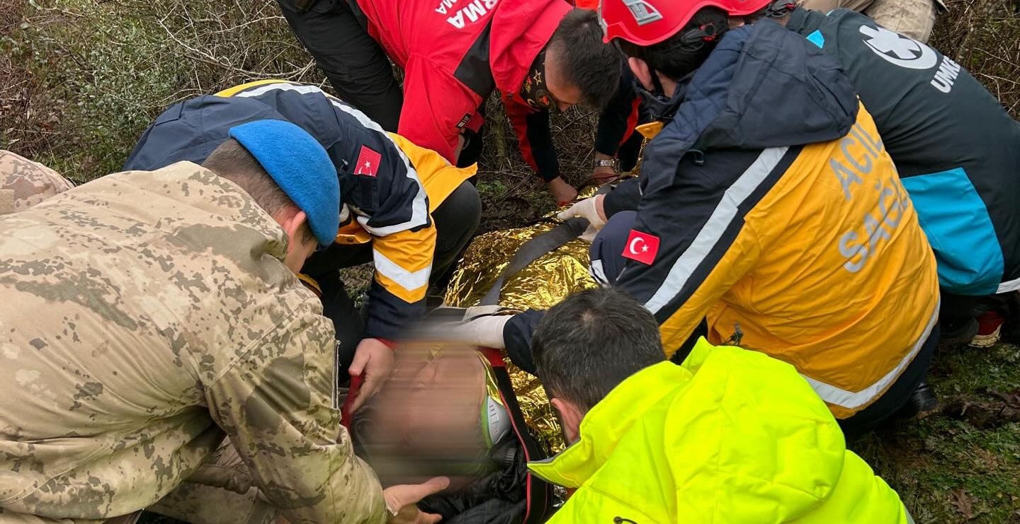 20 Saat Sonra Sevindiren Haber: Kayıp Yaşlı Adam 10 Kilometre Uzaklıkta Sağ Bulundu