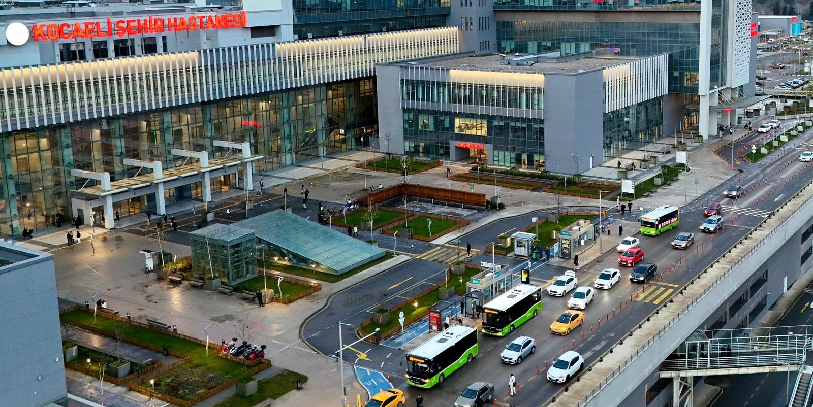 14 yeni hat, Şehir Hastanesi’ne direksiyon kırdı