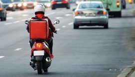 Haziran taşıt kayıtları alarm verdi: Otomobil geriledi, motosiklet patladı