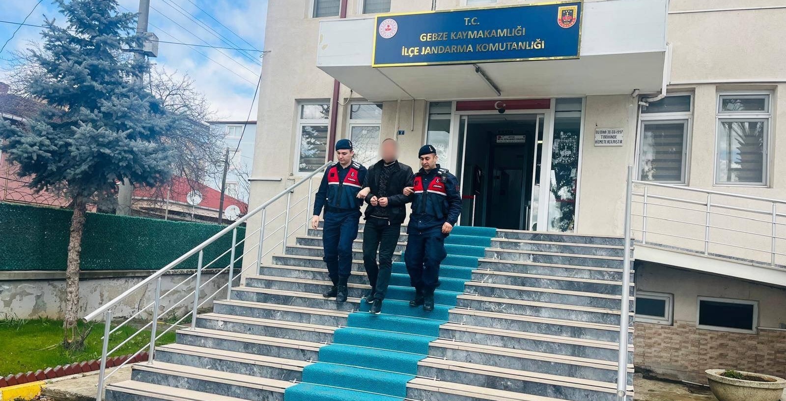 18 Yıl Hapisle Aranan Suç Örgütü Lideri Kartal’da Yakalandı