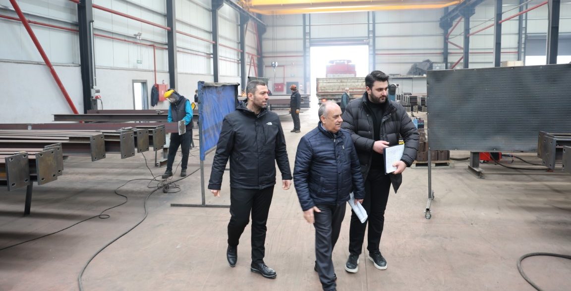 Kartepe’de Ruhsat Denetimi İşletmeler Mercek Altında