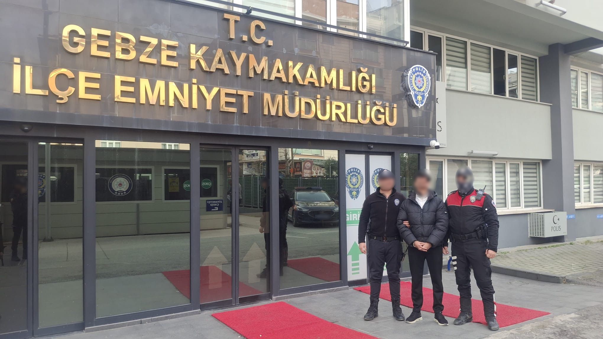 Kocaeli’de 34 Yıl Hapis Cezası Bulunan Firari Yakalandı