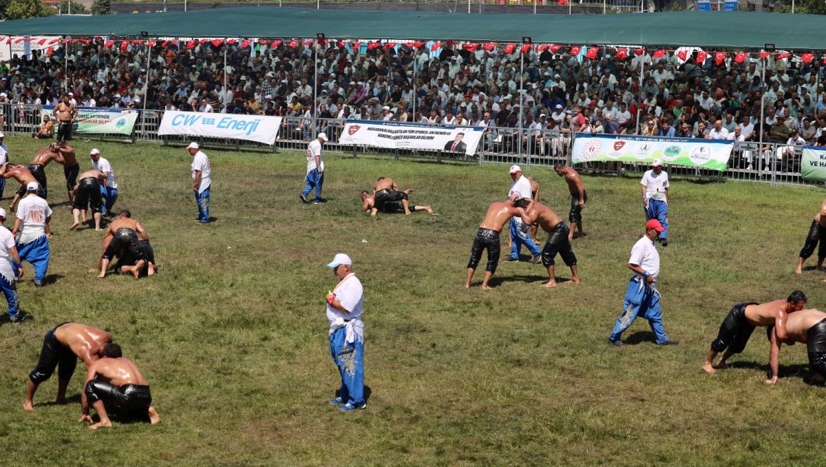 Yağlı güreşin kalbi Kocaeli’nde atacak