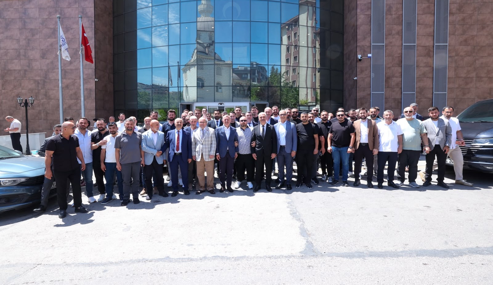 Oto Galericileri Tek Çatı Altında Toplanmak İstiyor