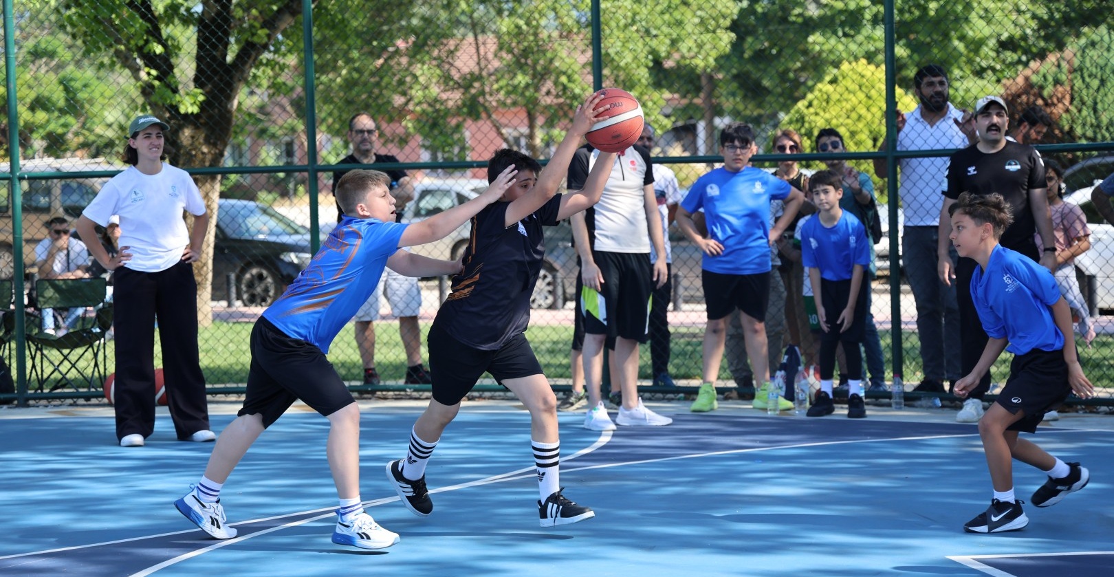 Millet Bahçesi’nde Spor ve Eğlence Bir Arada