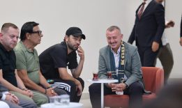 Başkan Büyükakın’dan Yeşil-Siyahlılara destek mesajı: “Bu şehrin gücü sizinle”