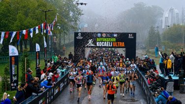 Kuzuyayla’da nefes kesen mücadele başladı