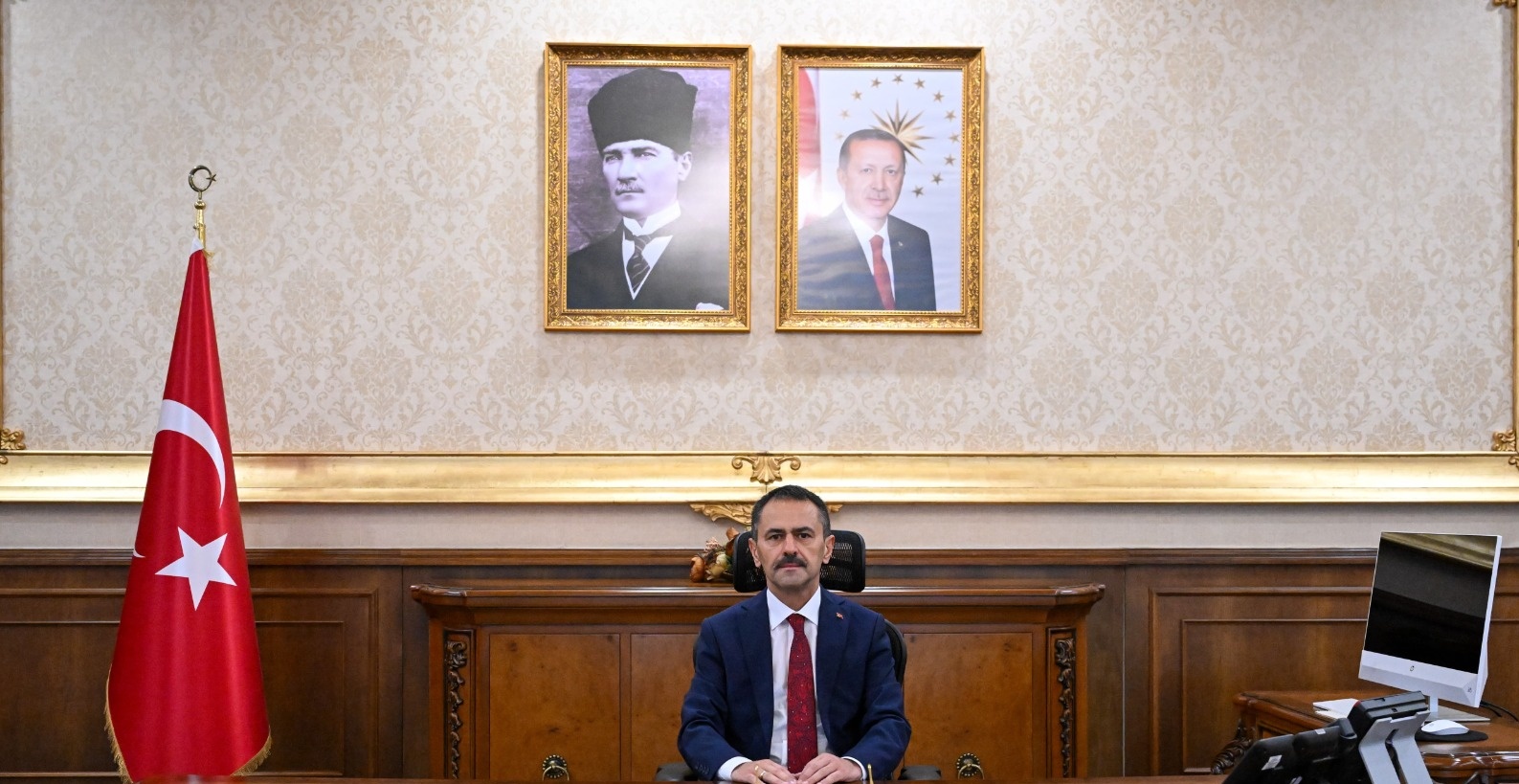 Kocaeli Valisi İlhami Aktaş’tan 17 Ağustos Mesajı: “Acılarımızı Ne Zaman Azalttı Ne de Unutturdu”